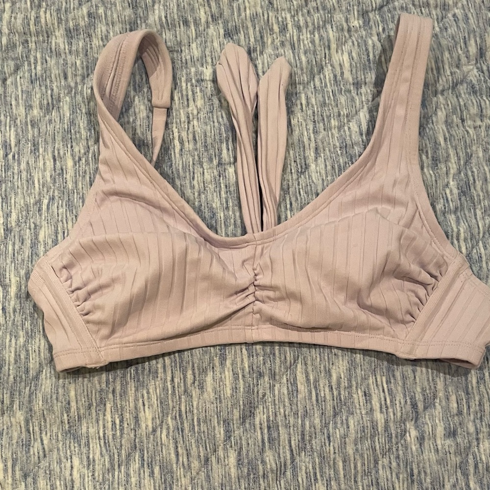 light purple swimsuit top D/DD